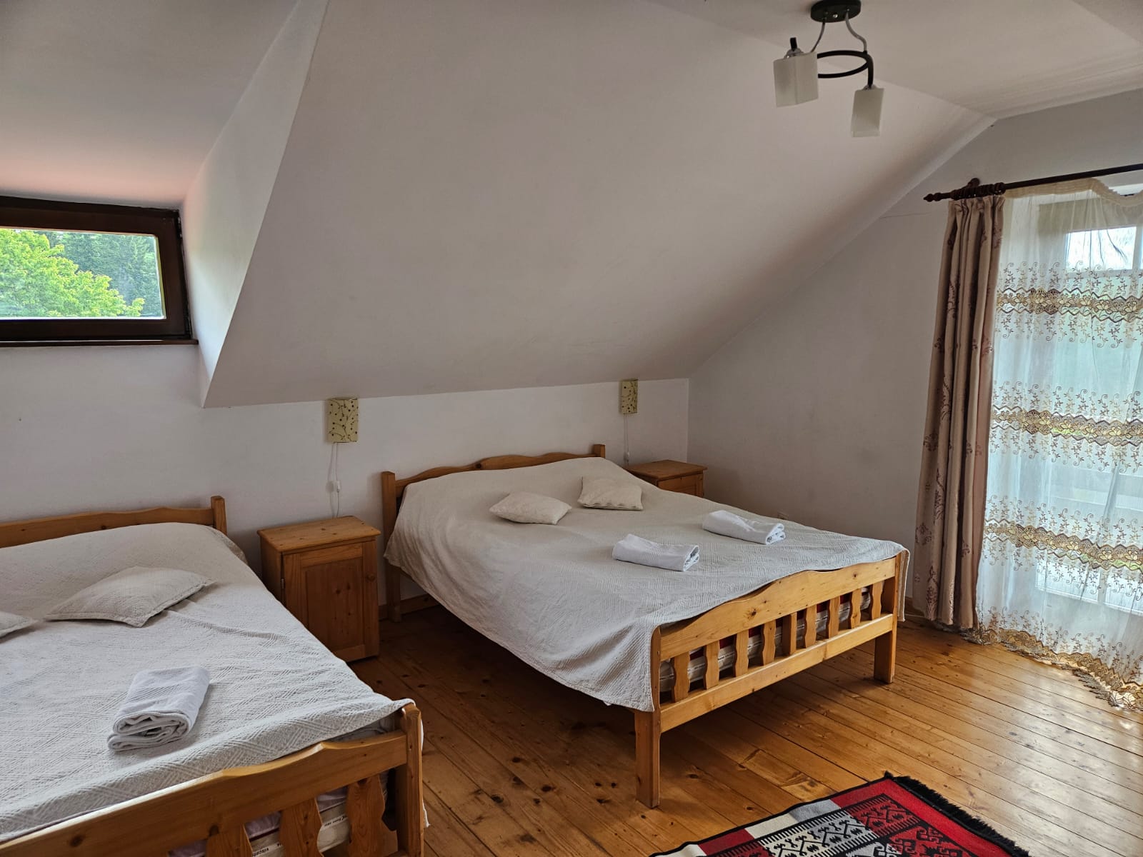 Interior cameră confortabilă